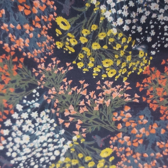 3 ITEM SET LITTLE LADY 96 PERCENT MULTI-COLOR LEGGING WITH 5 COLORFUL HEADWRAPS - Picture 10 of 10